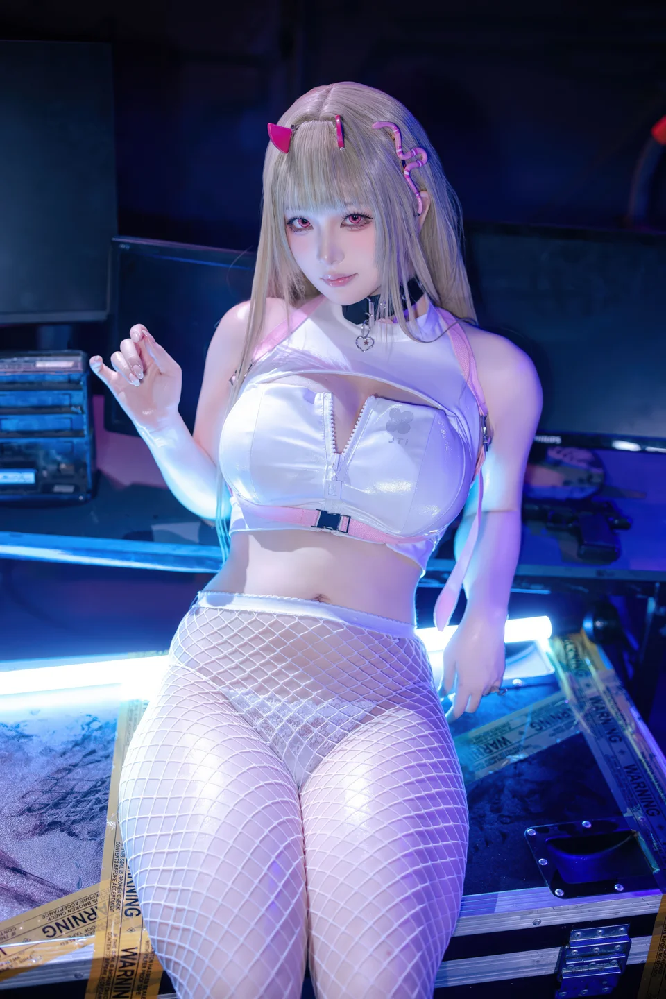 屿鱼 - No.073 胜利女神：妮姬 毒蛇 [86P-1.01GB] tg@simisebaisi 【丝足阁】073.webp